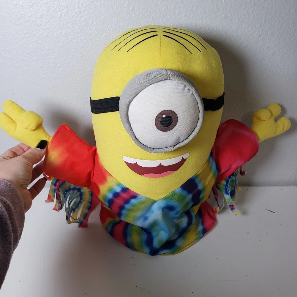 Stuart Minion Tie Dye Peace Plush‎ 15